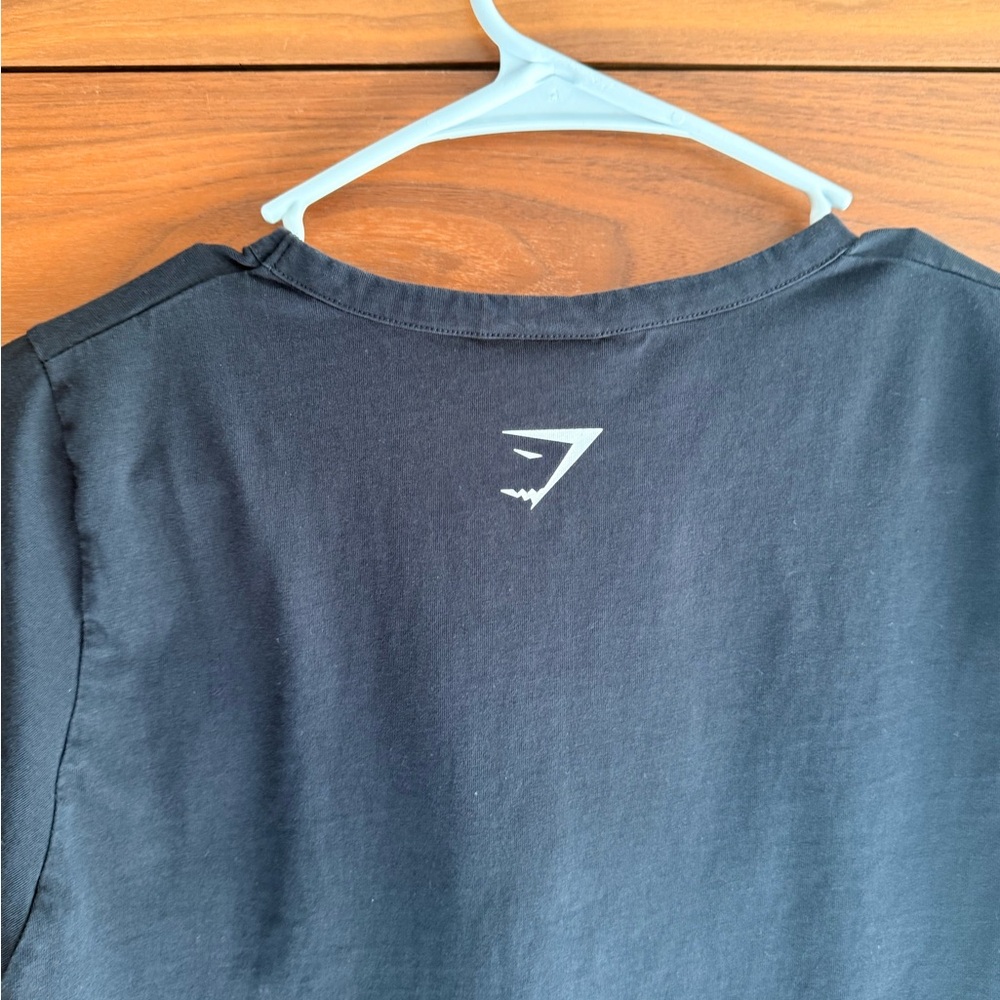 Gymshark Women's Black Short Sleeve Tee - Picture 7 of 8